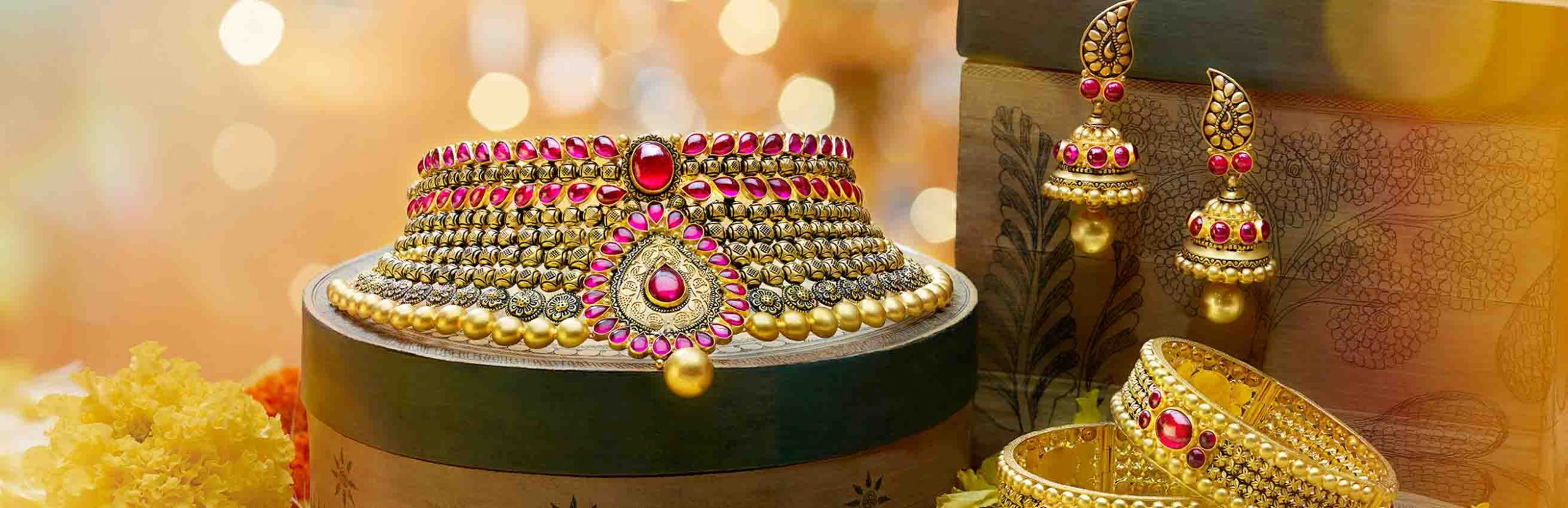 Sarthak Jewellers Pen